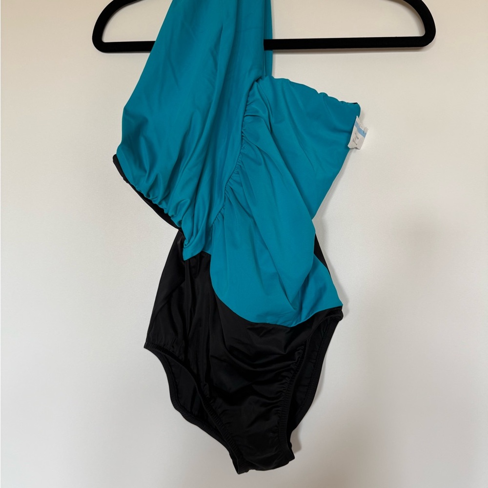 NWT Magicsuit Elegant Teal and Black Swimsuit Size 8